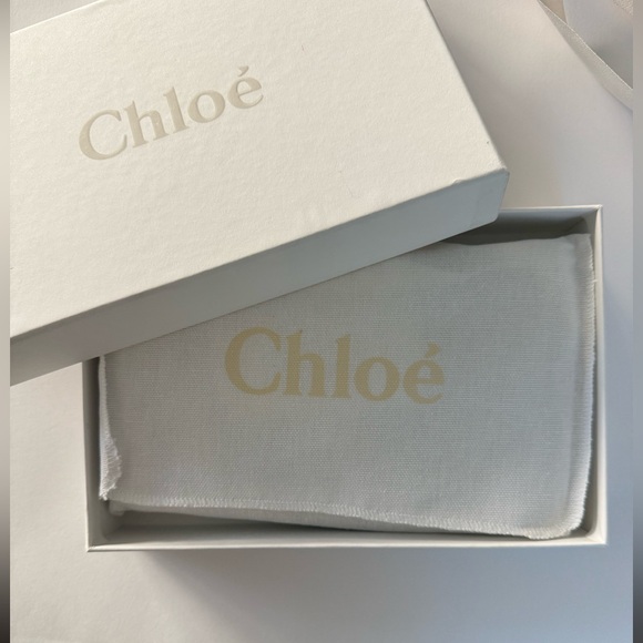 Chloe Long Wallet Leather  L Shape Zipper Turn Lock - Picture 4 of 16